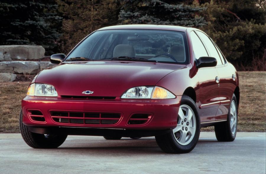  Chevrolet Cavalier 2000 года  (фото 17 из 25)